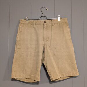 Banana Republic Size 32 Tan Chino Shorts